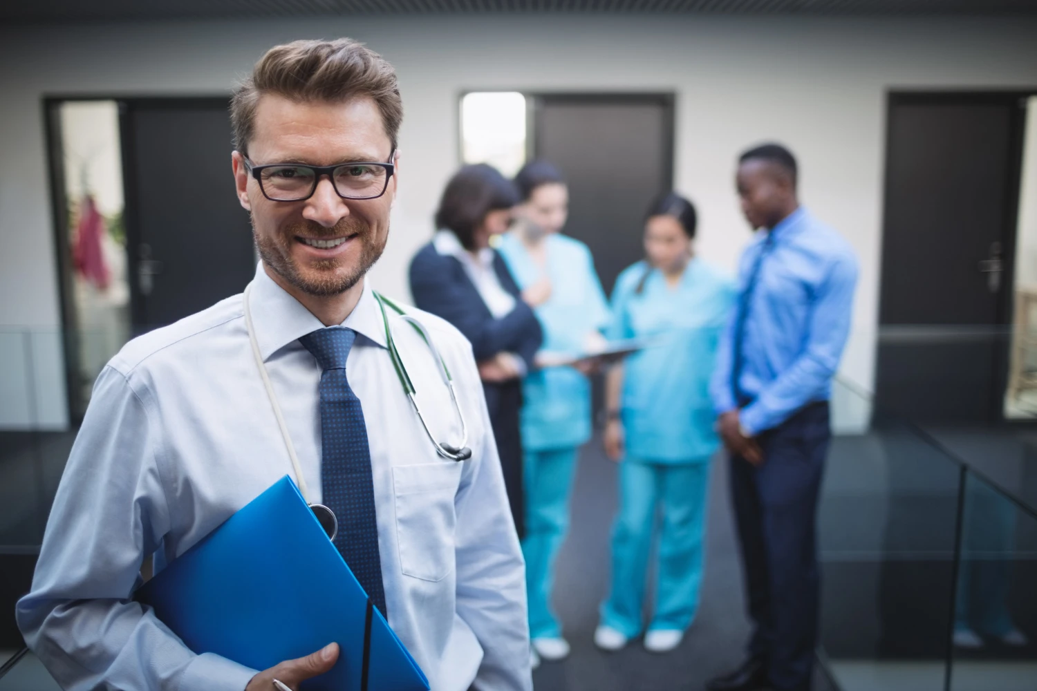 Gestión de clínicas y centros de salud: Una visión integral